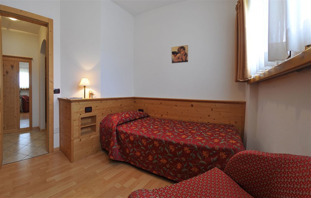 Aparthotel Tana Della Volpe Lavarone Esterno foto