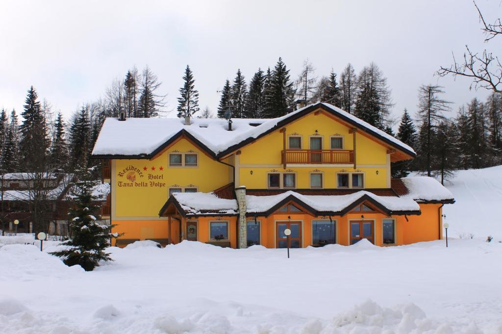 Aparthotel Tana Della Volpe Lavarone Esterno foto