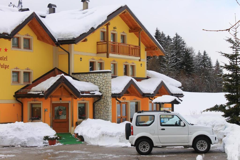 Aparthotel Tana Della Volpe Lavarone Esterno foto
